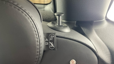 MINI Hatchback 1.5 Cooper Exclusive 5dr Auto [Comfort/Nav Pack] Petrol Hatchback